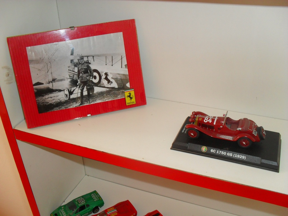 Piccolo Museo della Carta FERRARI - Karviná (Plná velikost v novém okně) Piccolo Museo della Carta FERRARI - Karviná
