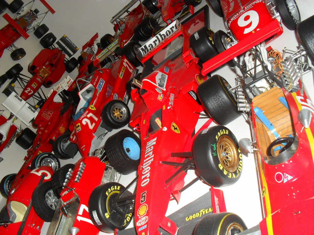 Piccolo Museo della Carta FERRARI - Karviná (Plná velikost v novém okně) Piccolo Museo della Carta FERRARI - Karviná