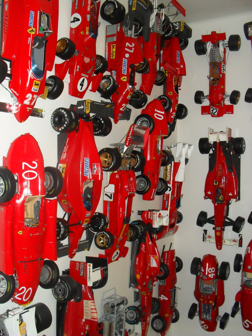 Piccolo Museo della Carta FERRARI - Karviná (Plná velikost v novém okně) Piccolo Museo della Carta FERRARI - Karviná