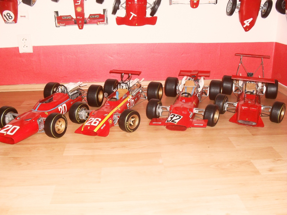 Piccolo Museo della Carta FERRARI - Karviná (Plná velikost v novém okně) Piccolo Museo della Carta FERRARI - Karviná