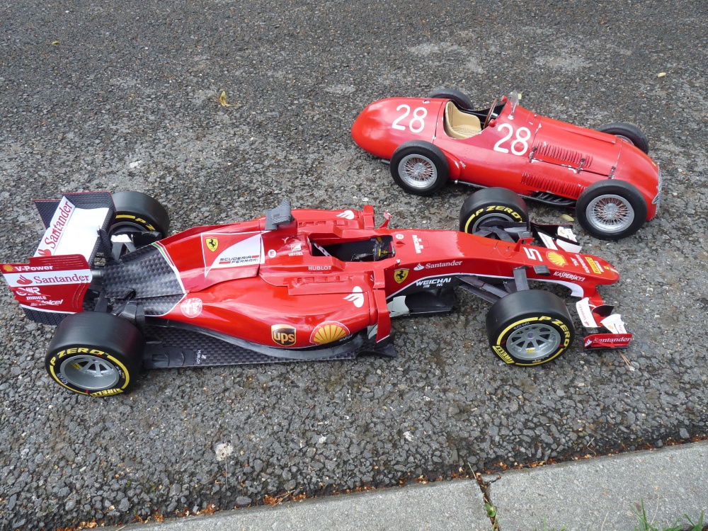 Piccolo Museo della Carta FERRARI - Karviná (Plná velikost v novém okně) Piccolo Museo della Carta FERRARI - Karviná