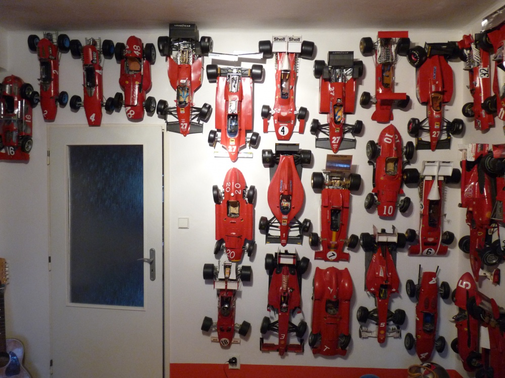 Piccolo Museo della Carta FERRARI - Karviná (Plná velikost v novém okně) Piccolo Museo della Carta FERRARI - Karviná