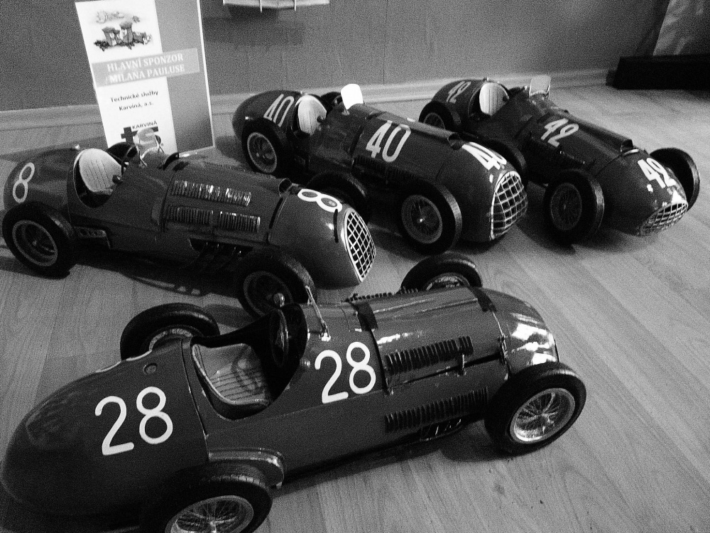 Piccolo Museo della Carta FERRARI - Karviná (Plná velikost v novém okně) Piccolo Museo della Carta FERRARI - Karviná