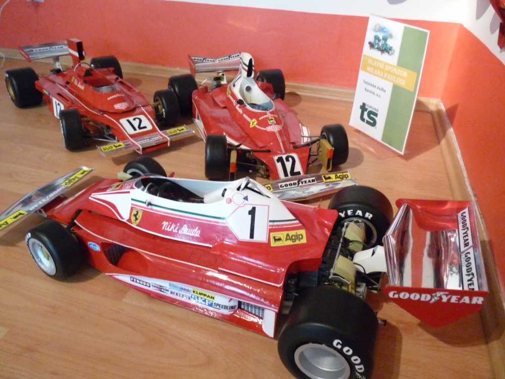 Piccolo Museo della Carta FERRARI - Karviná (Plná velikost v novém okně) Piccolo Museo della Carta FERRARI - Karviná
