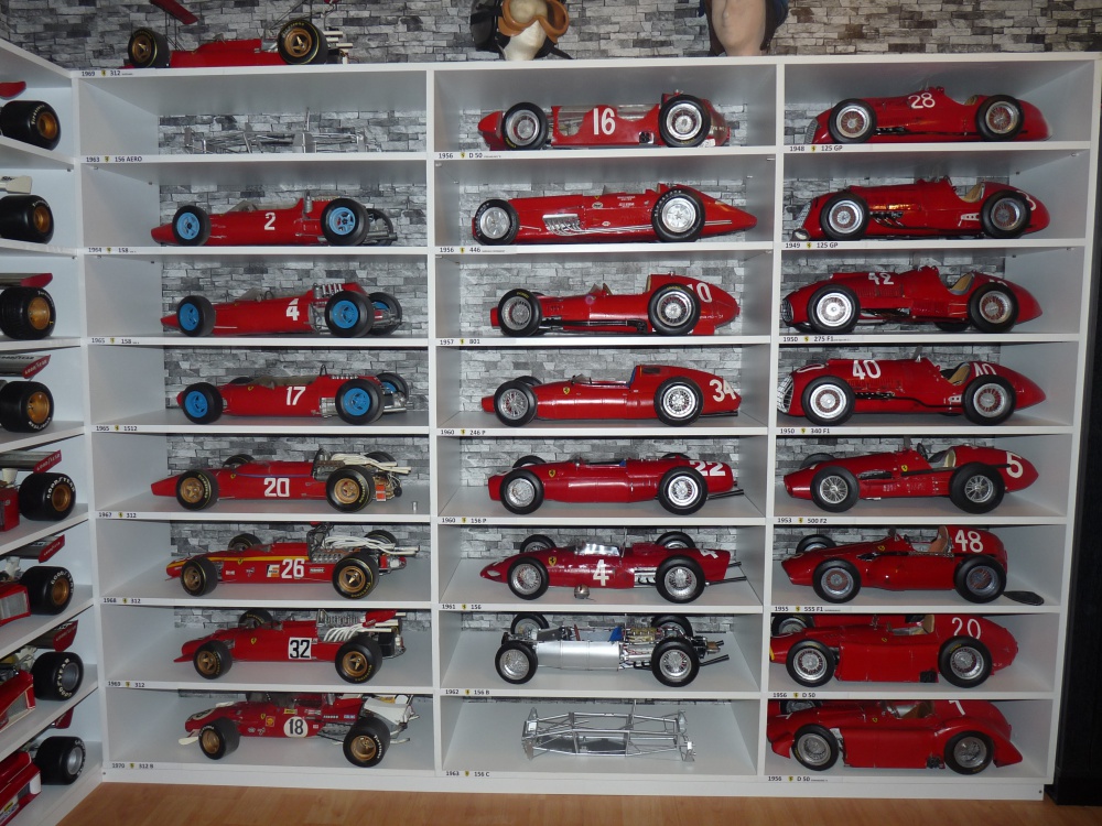 Piccolo Museo della Carta FERRARI - Karviná (Plná velikost v novém okně) Piccolo Museo della Carta FERRARI - Karviná