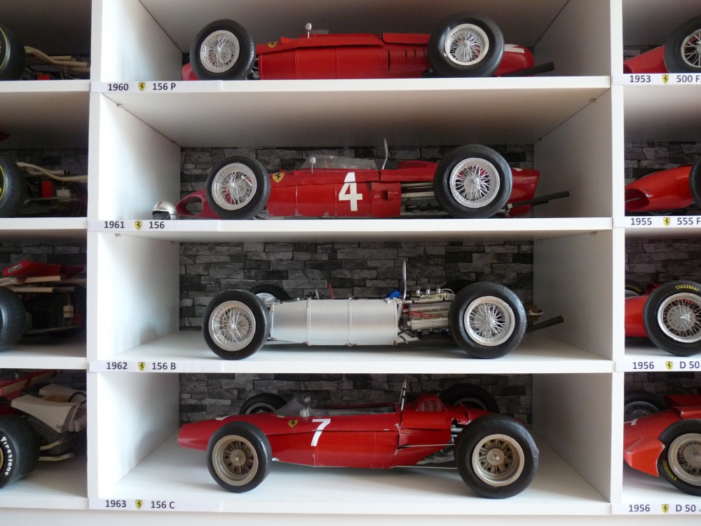 Piccolo Museo della Carta FERRARI - Karviná (Plná velikost v novém okně) Piccolo Museo della Carta FERRARI - Karviná