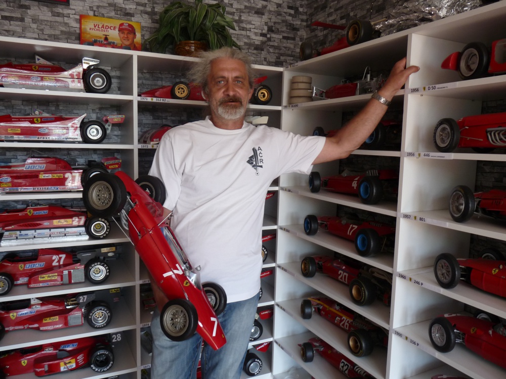 Piccolo Museo della Carta FERRARI - Karvin�