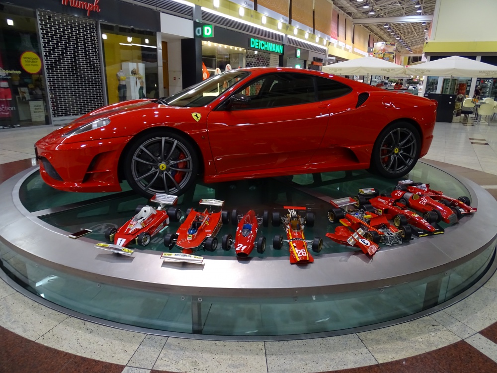 Piccolo Museo della Carta FERRARI - Karviná (Plná velikost v novém okně) Piccolo Museo della Carta FERRARI - Karviná