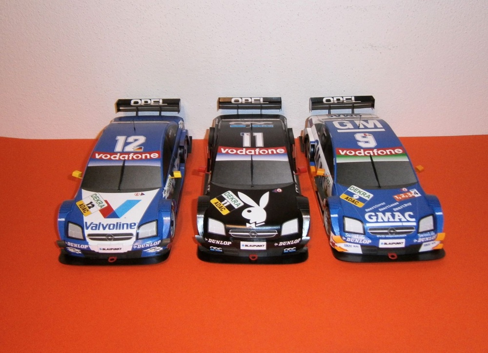Opel Vectra GTS V8 - Team OPC Playboy DTM 2005 (Pln� velikost v nov�m okn�) Opel Vectra GTS V8 - Team OPC Playboy DTM 2005