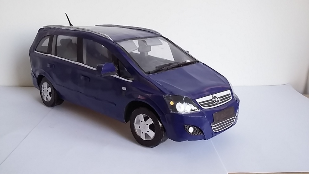 OPEL ZAFIRA (Plná velikost v novém okně) OPEL ZAFIRA