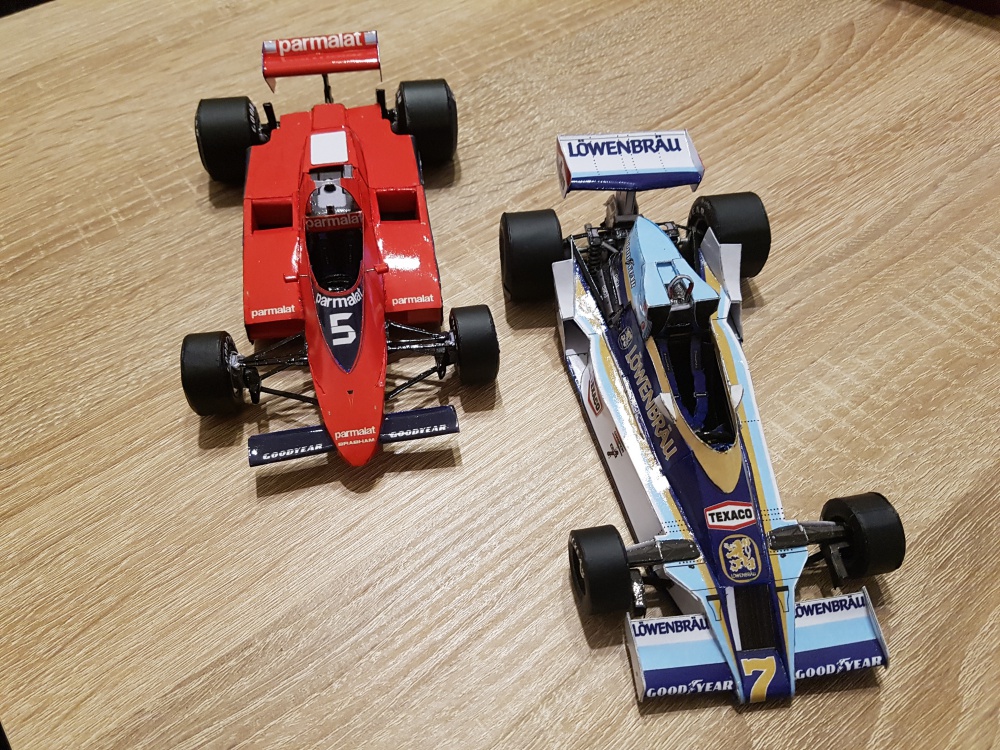 r�zne F1