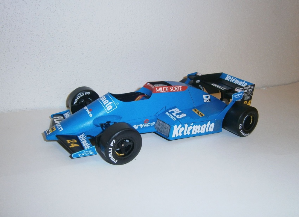 Osella FA1F Alfa Romeo - Piercarlo Ghinzani, GP Brazil 1984 (Plná velikost v novém okně) Osella FA1F Alfa Romeo - Piercarlo Ghinzani, GP Brazil 1984