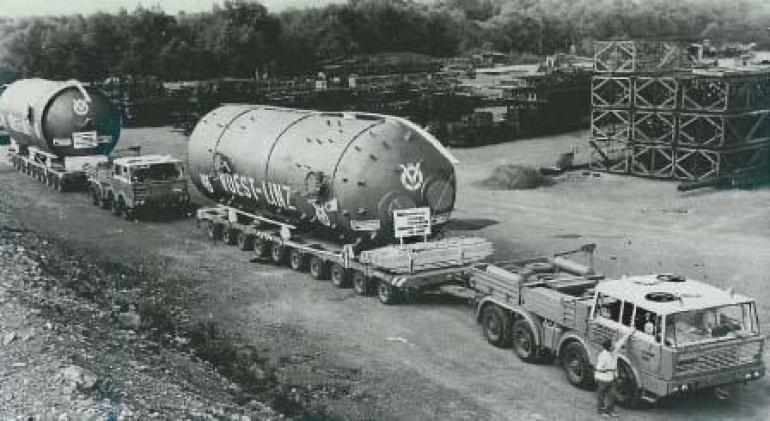 49270