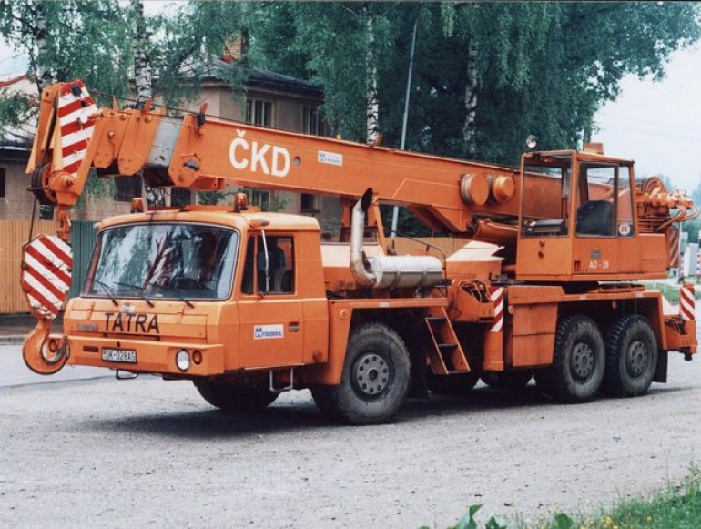 52099