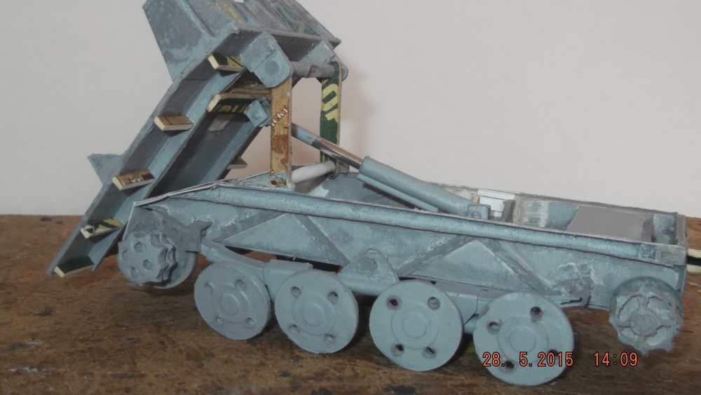 272380