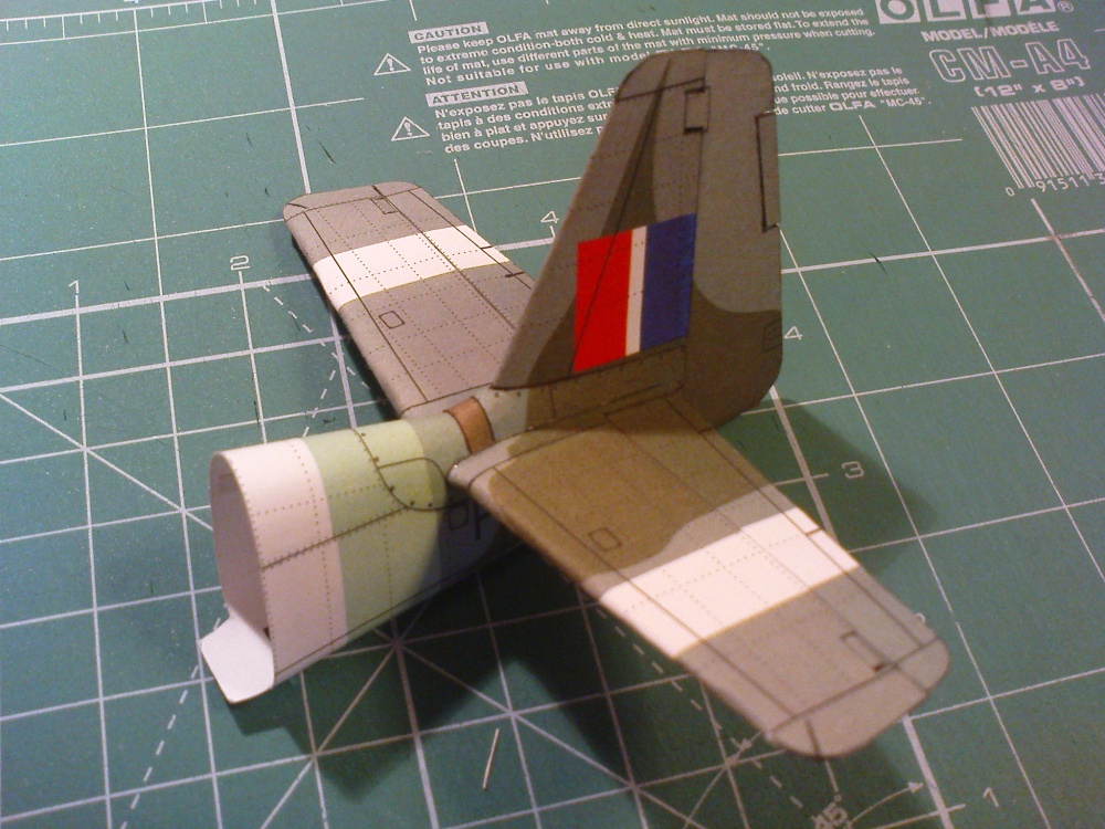 P-51B Mustang (Plná velikost v novém okně) P-51B Mustang