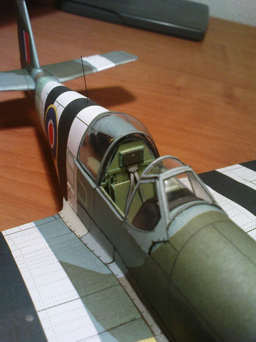 P-51B Mustang (Pln� velikost v nov�m okn�) P-51B Mustang