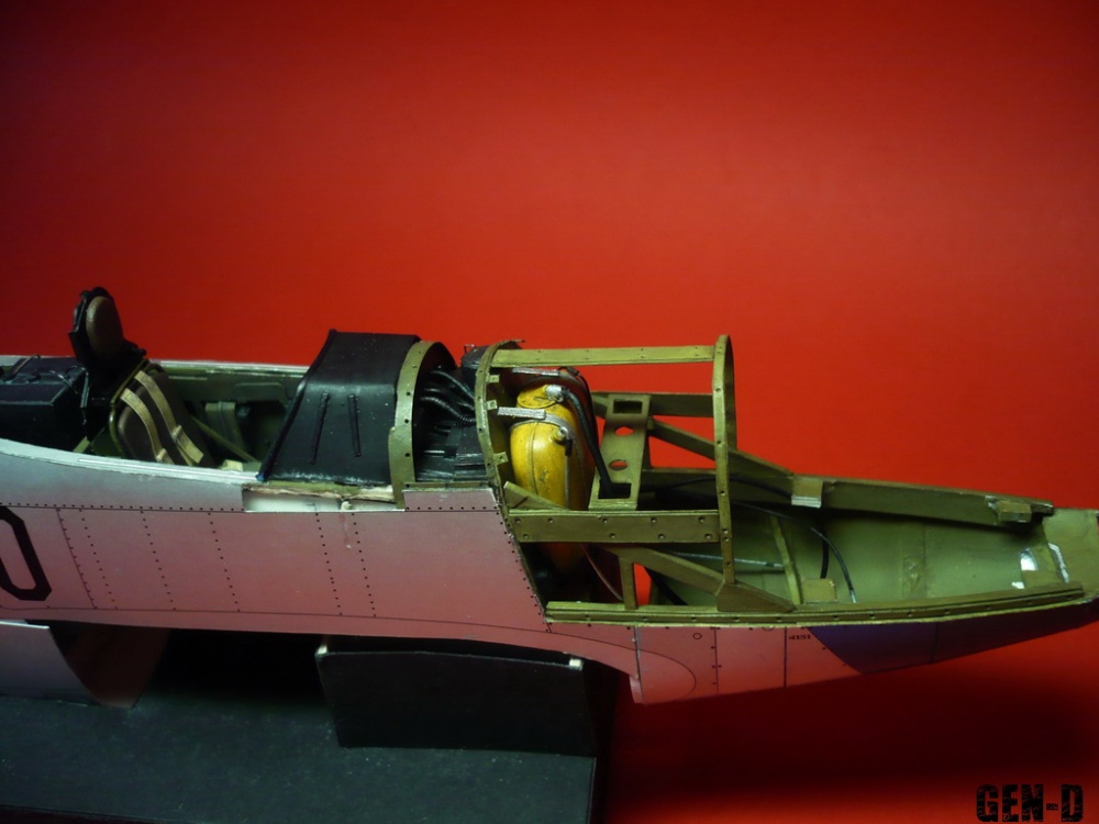 P-51D Mustang (Plná velikost v novém okně) P-51D Mustang