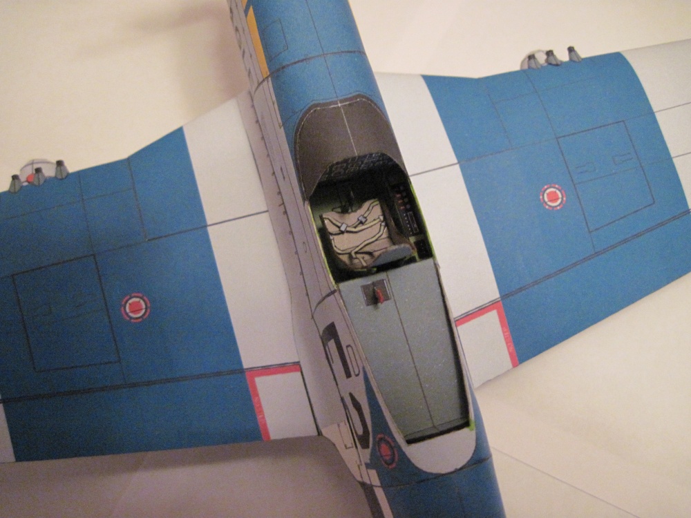 P-51D MUSTANG (Plná velikost v novém okně) P-51D MUSTANG