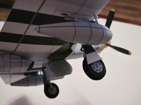 P-51D MUSTANG P-51D MUSTANG
