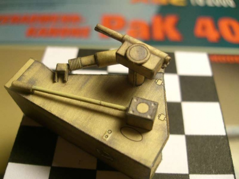 PaK 40 (Plná velikost v novém okně) PaK 40