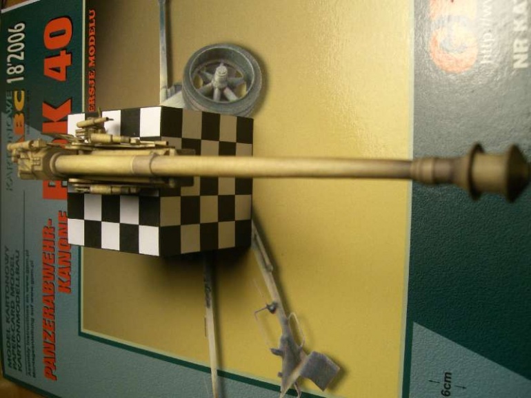 PaK 40 (Plná velikost v novém okně) PaK 40