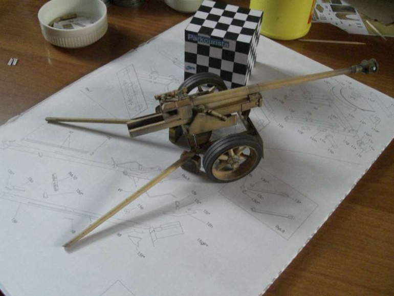 PaK 40 (Plná velikost v novém okně) PaK 40