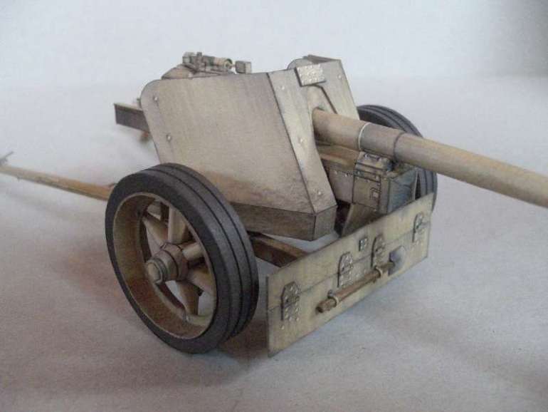 PaK 40 (Plná velikost v novém okně) PaK 40