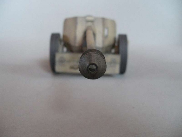 PaK 40 (Plná velikost v novém okně) PaK 40