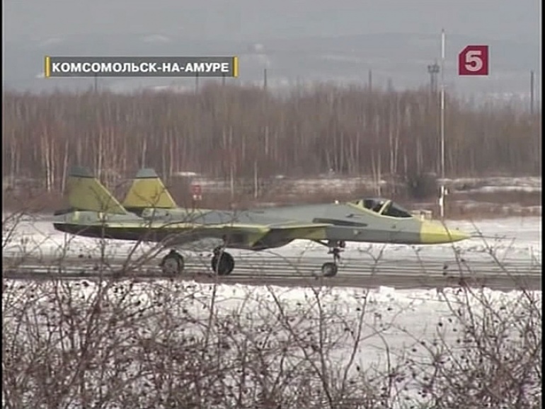 PAK FA (Plná velikost v novém okně) PAK FA