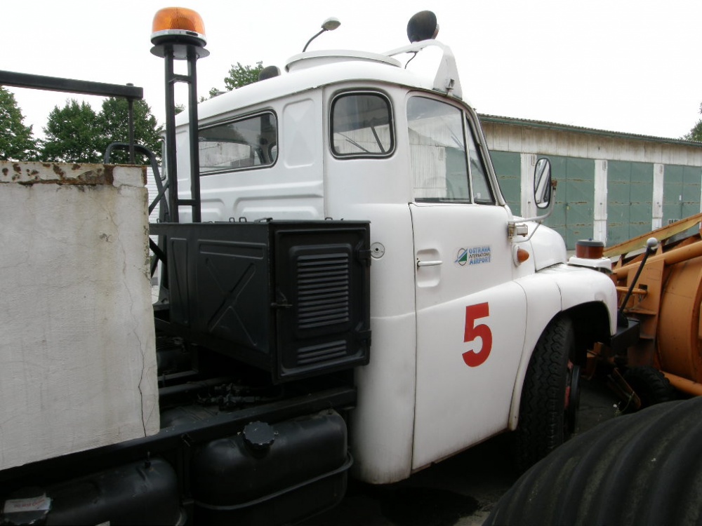 169097