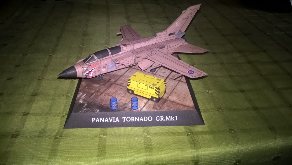 Panavia Tornado Gr.Mk.I (Plná velikost v novém okně) Panavia Tornado Gr.Mk.I