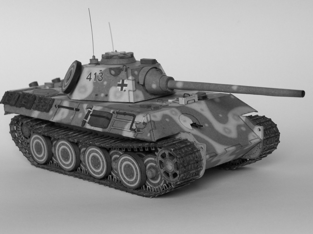 Panther Ausf. F (Plná velikost v novém okně) Panther Ausf. F