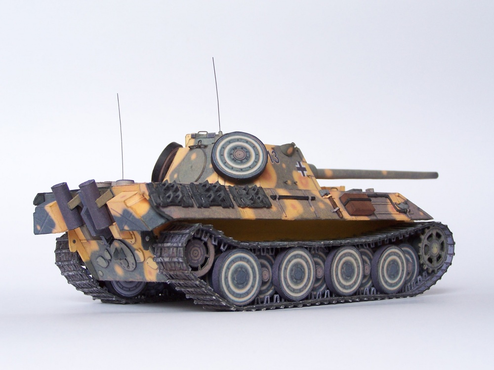 Panther Ausf. F (Plná velikost v novém okně) Panther Ausf. F