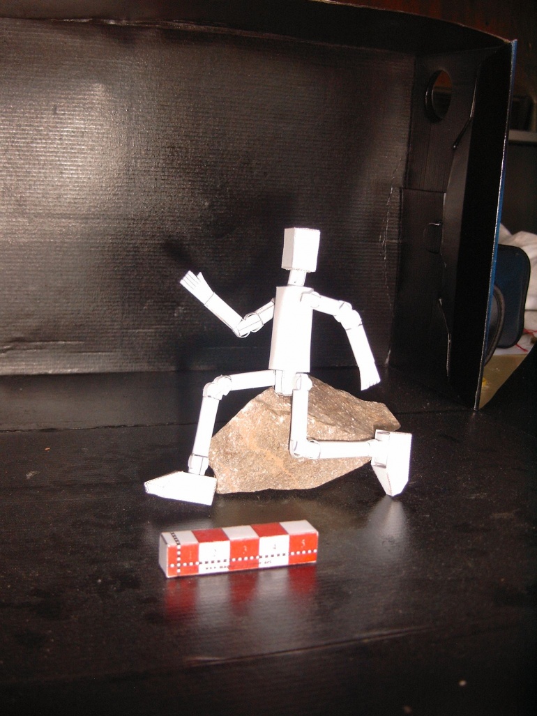 Paper doll (Plná velikost v novém okně) Paper doll