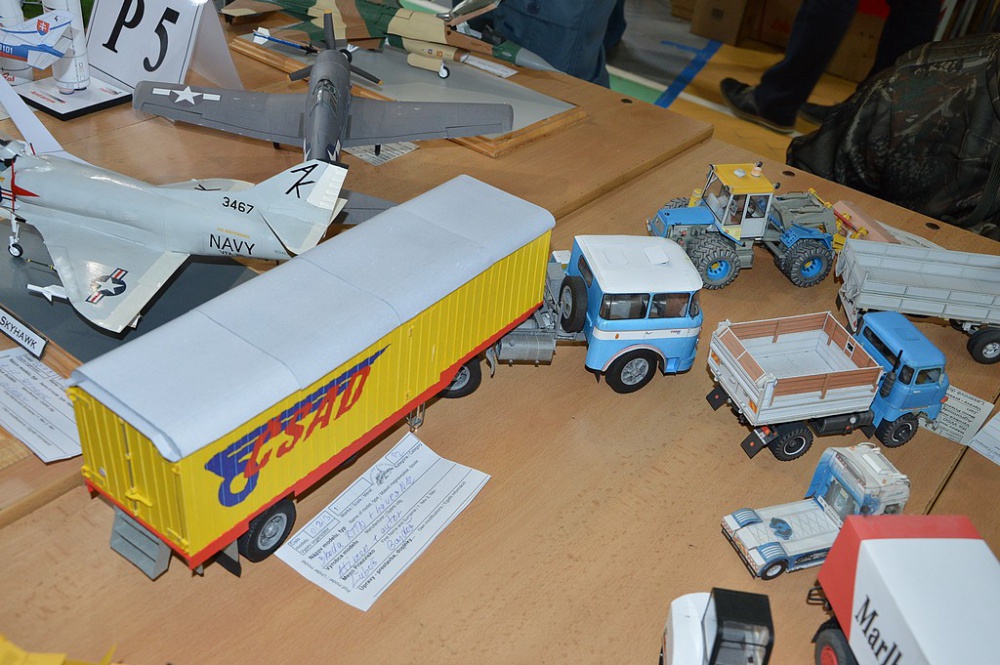 Papierov� modely v Nitre 15.10.2016