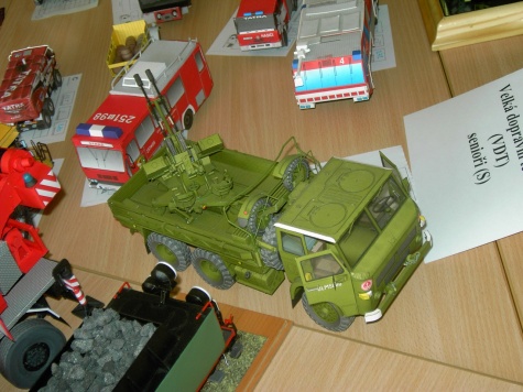 PAP�R  CHODOV  2010