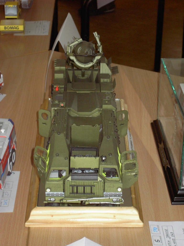 PAP�R  CHODOV  2010