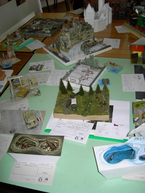PAP�R CHODOV 2011