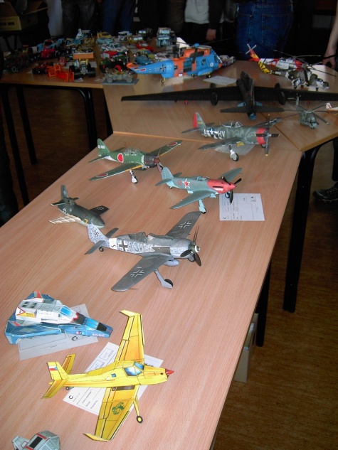 PAP�R CHODOV 2011