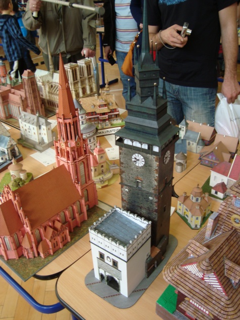 Pap�r show 2012-Ostrava