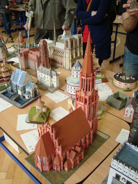 Pap�r show 2012-Ostrava