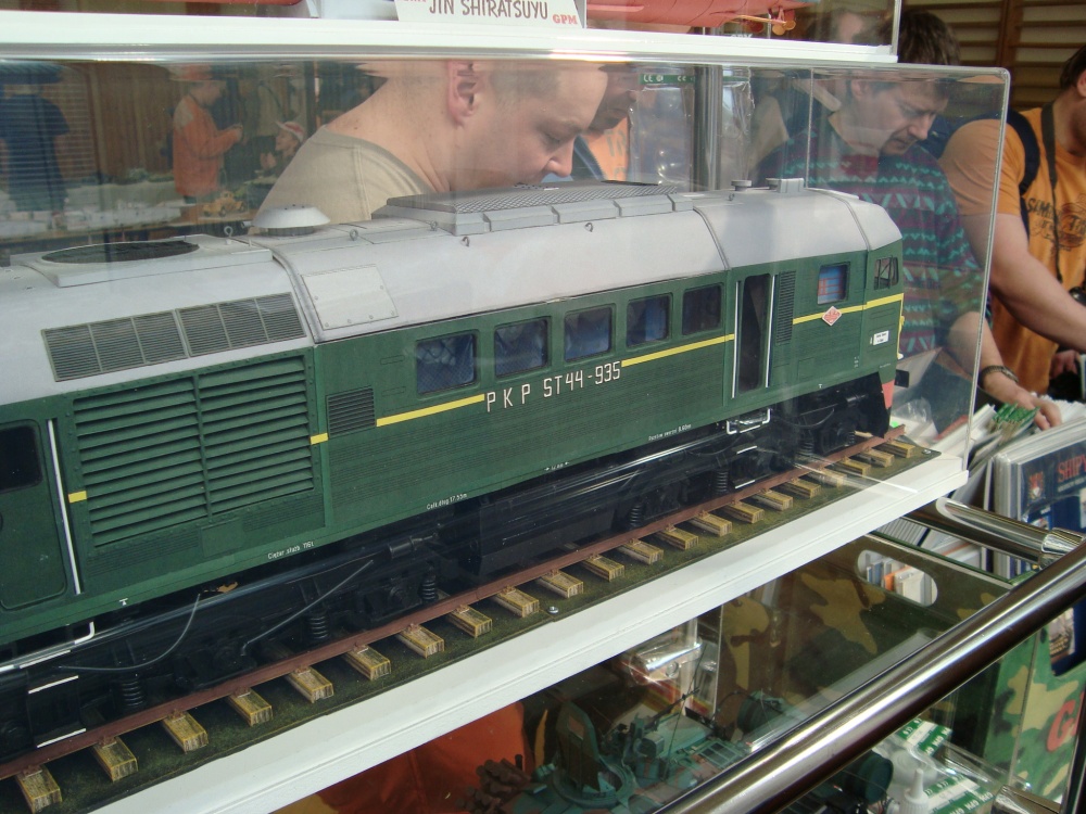 156767