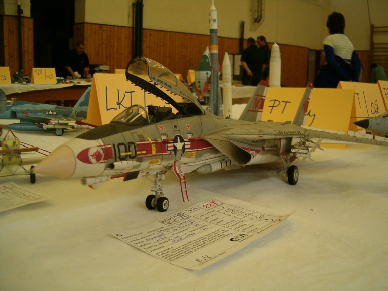 Pap�r show Ostrava - i se Scudem :)