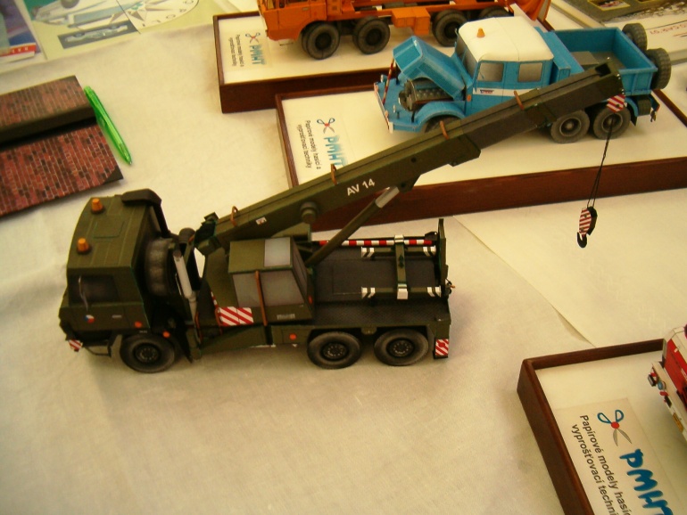 Pap�r show Ostrava - i se Scudem :)