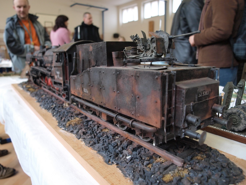 Pap�r show Ostrava