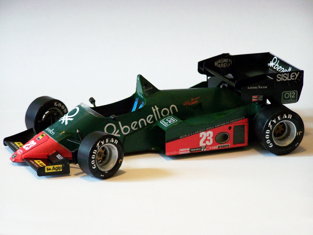 papírákovna (Plná velikost v novém okně) papírákovna