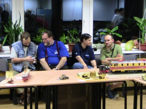 Pap�rov� jaro 2009