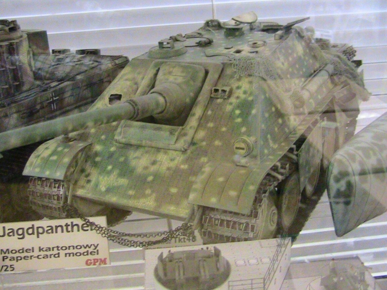 40069