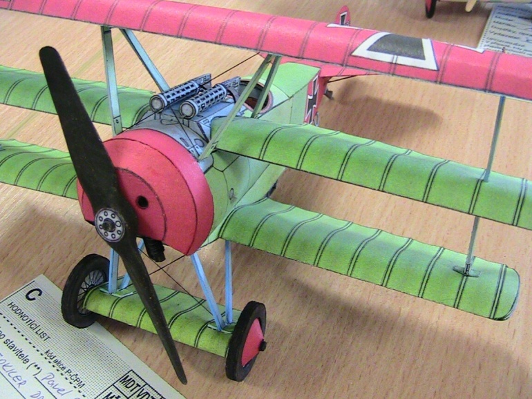 Pap�rov� jaro 2009
